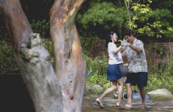 Review film “No Other Choice”: Tertawa di Tengah Keputusasaan Hidup No-Other-Choice